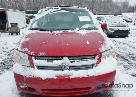 2010 Dodge Grand Caravan Sxt from USA, damaged, VIN 2D4RN5DX8AR140580